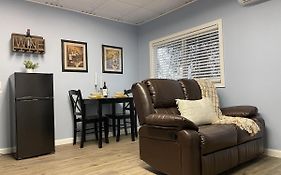 Rejuvenation Cottage - Wine Country Tranquility